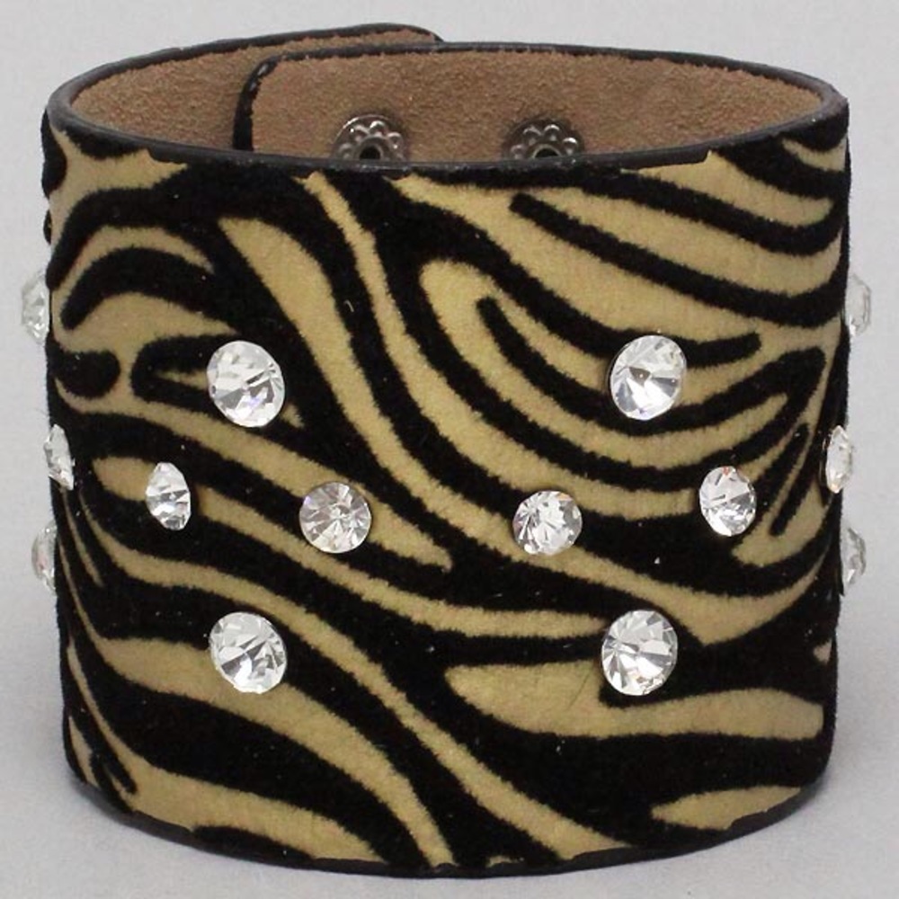 Wide Velvet Animal Print Leather Studs Bracelet